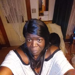 Meet your Posher, Miriam